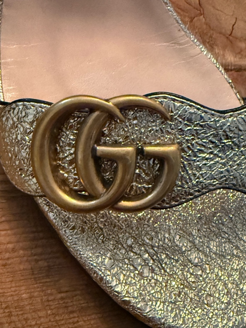 Gucci Gold Textured Leather Slingback Sandals with Double GG - Picture 4 of 8